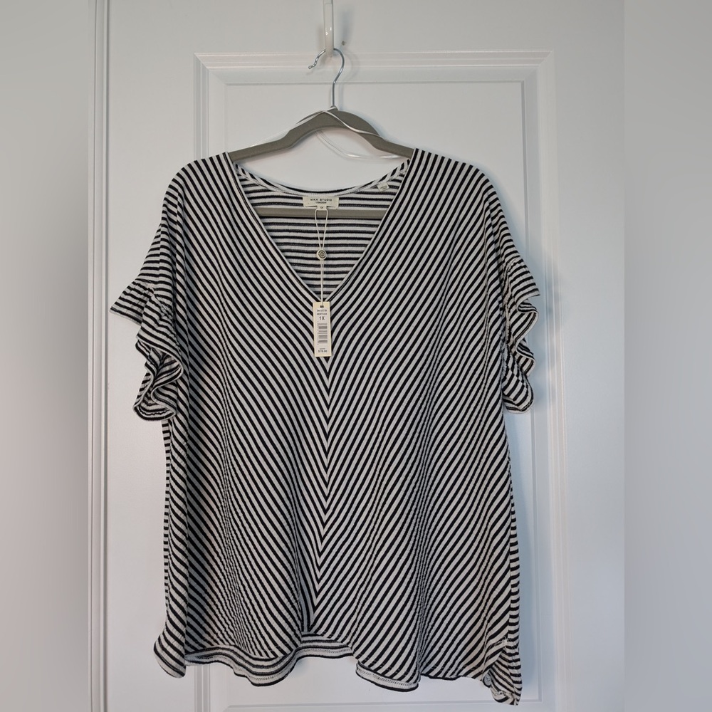 MAX STUDIO Flutter Sleeve V-neck Stripe Knit Top NWT Size 1X